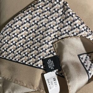 100% Silk Geometric Pattern pocket square in Beige, Black and Cream
